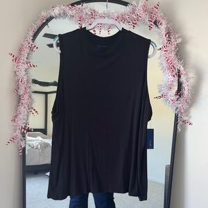 Kohl's Black Sleeveless Mock Neck